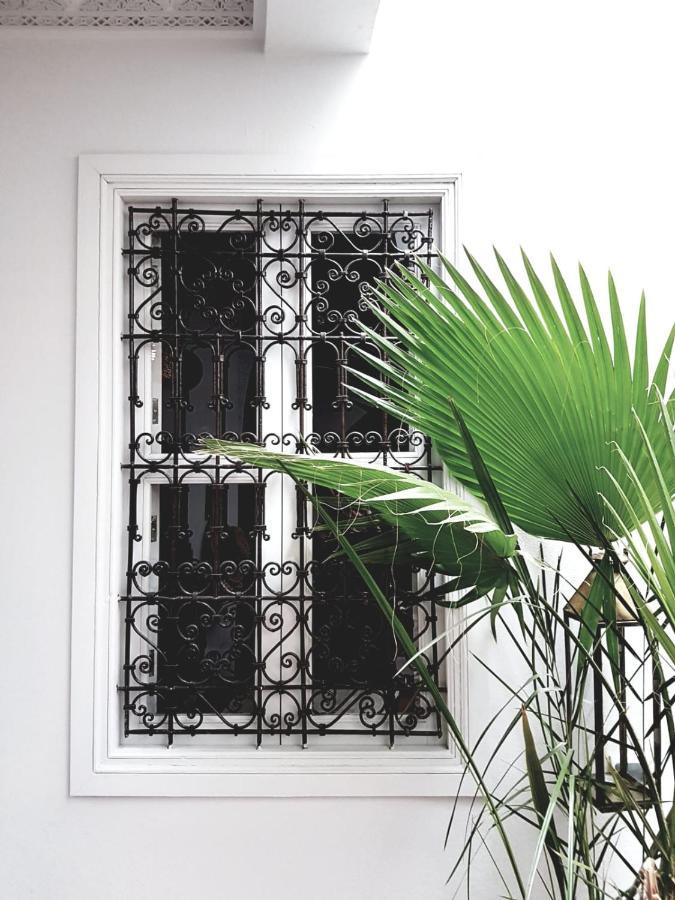 Riad Laly Tourisme Eclaire Le Bijou De La Medina مراكش المظهر الخارجي الصورة