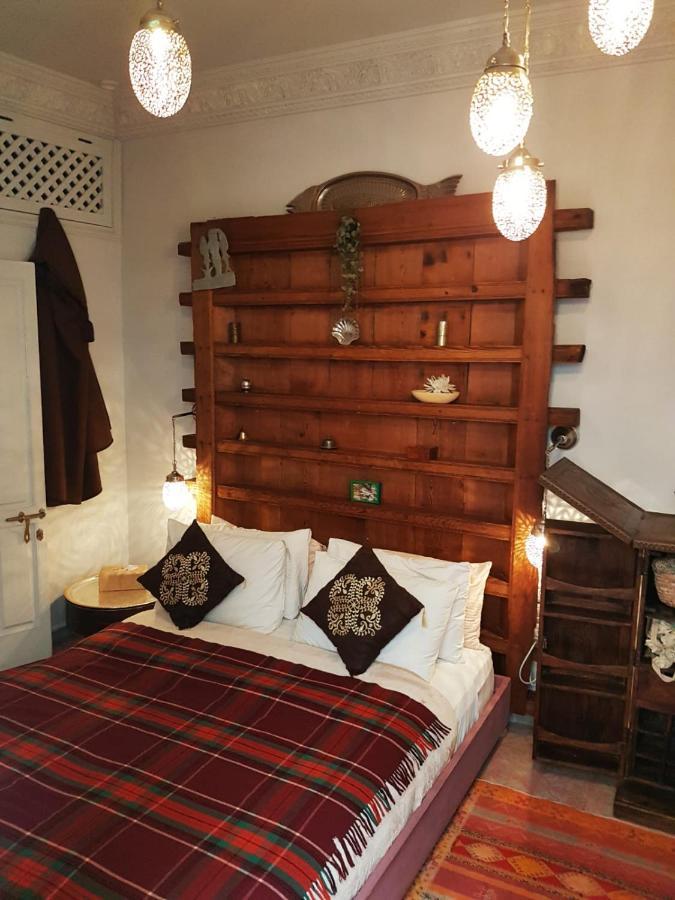 Riad Laly Tourisme Eclaire Le Bijou De La Medina مراكش المظهر الخارجي الصورة