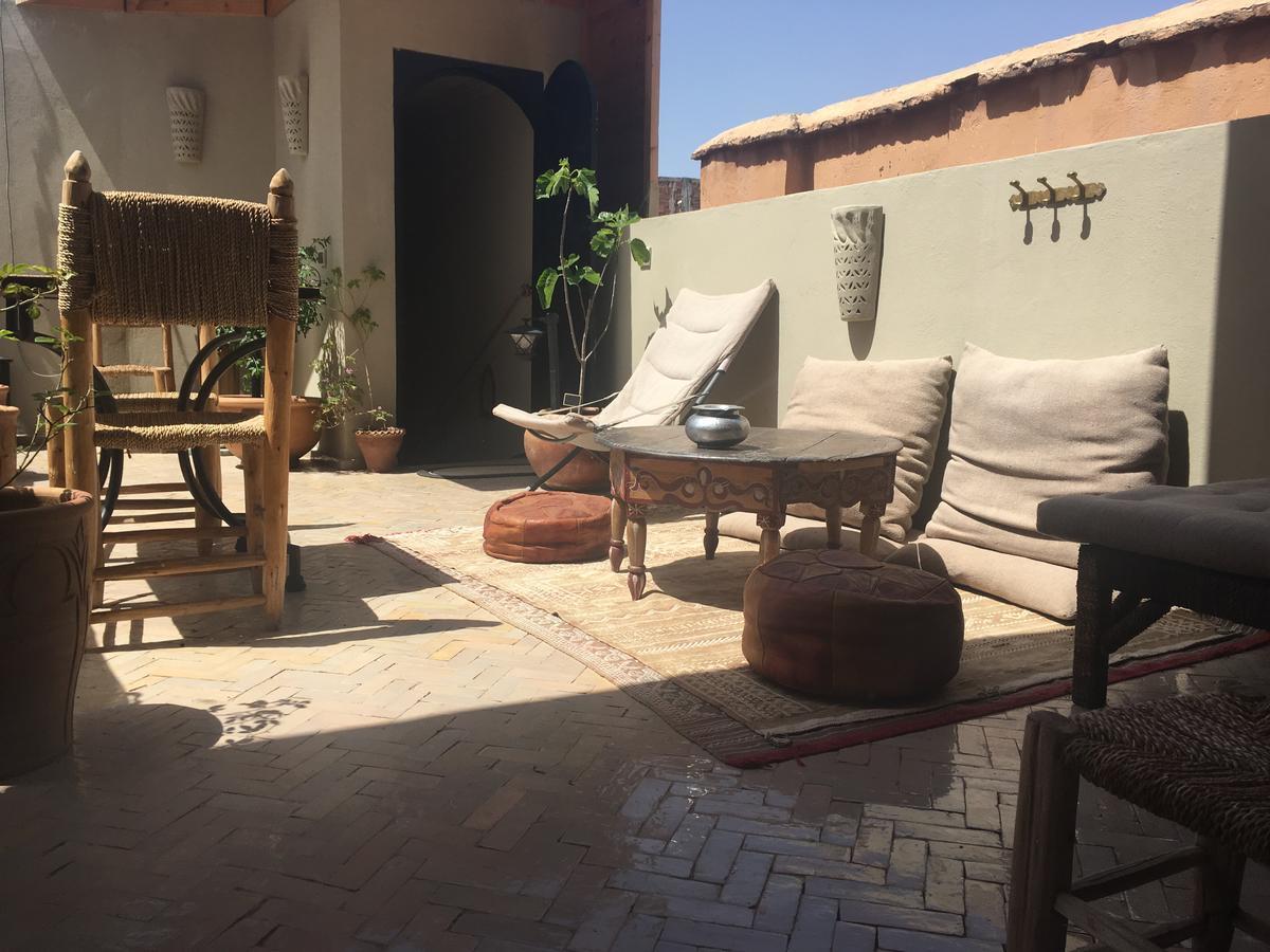 Riad Laly Tourisme Eclaire Le Bijou De La Medina مراكش المظهر الخارجي الصورة